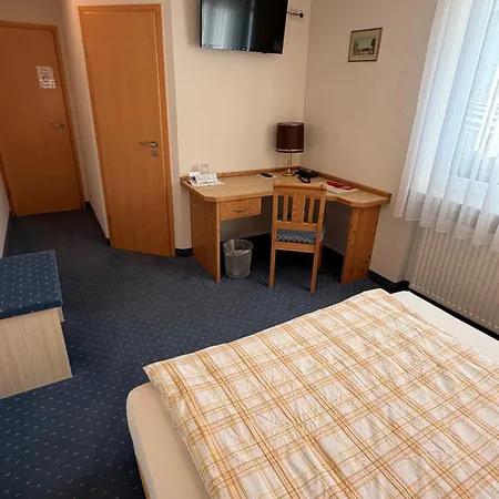 Zur Rose Hotel